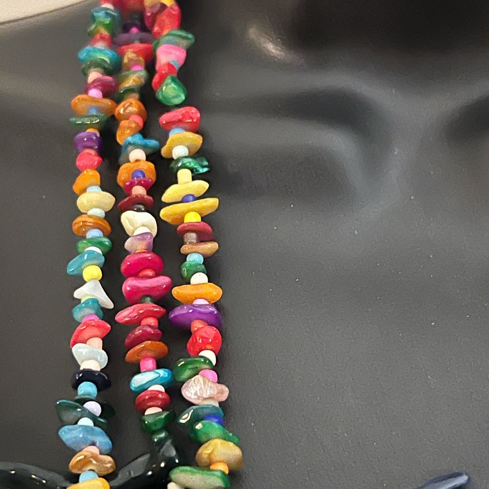 Colorful Necklace-Natural shells Coral Accents-NEW-11”drop-WOW-Feast your eyes! - Picture 5 of 9